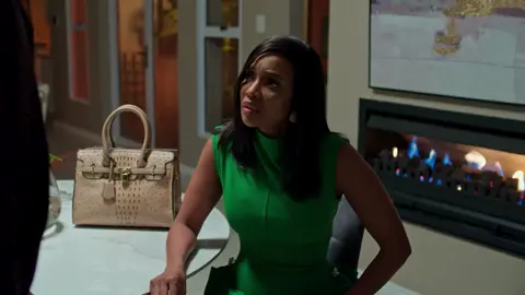 A new bomb enters the Mabandla world. 😩 #InimbaMzansi 