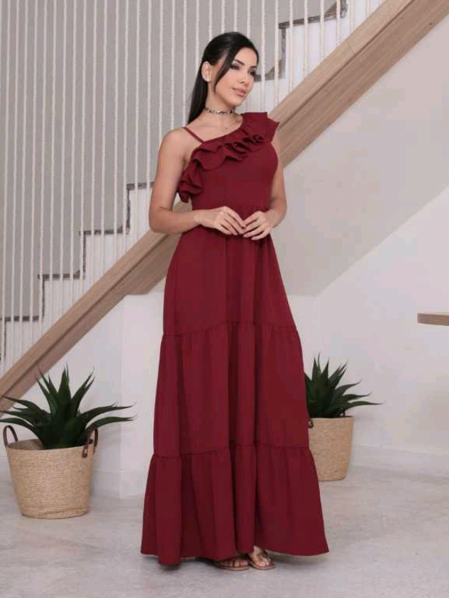 Dê uma olhada em vestido feminino  longo Luxo 3 Maria com Babada na Manga e Lastex nas Costas Com Bojo alça regulável por R$62,99 - R$64,99. Compre na Shopee agora!  Digita eu quero, que te mando link #Moda #Shopee 