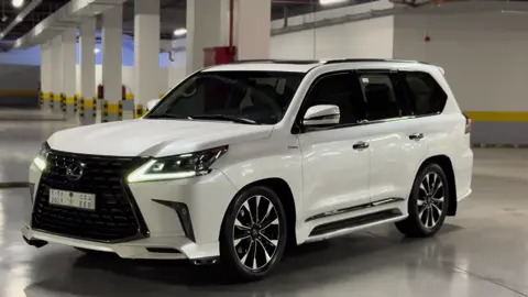 ماشاءالله + Enjoy 😎🤍 #اكسبلور #لكزس #بلاك #lx #lexus #حايل #fyp #black 