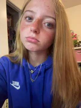 #fyp #im18tiktok⚠️ #im18tiktokdonttakethisdownpls #im18tiktokleavemealone #18 