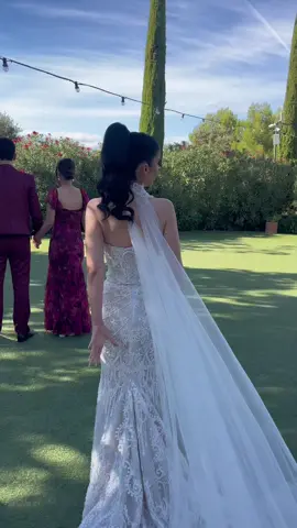 First look @Un Tal Fredo @QuesitoOaxaca ♥️ #Labodadelsiglo #lupitavillalobos #wedding 