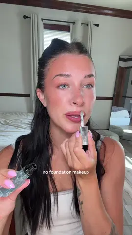 Takes less than 5 minutes 🙌🏼   #nofoundationmakeup #glowymakeup #simplemakeuptutorial #grwmmakeup #fyp   @Rare Beauty @Saie @milkmakeup @makeupbymario @Kosas @L’Oréal Paris @loréal paris usa @Patrick Ta Beauty 