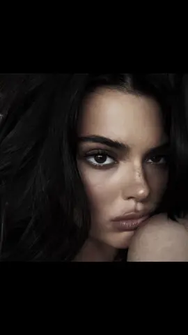 The perfect face #kendalljenner #kendalljenneredit #kardashian #fy #fyp