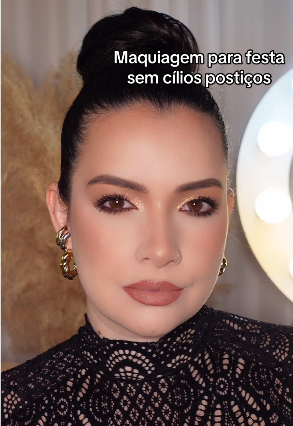 Maquiagem para quem não sabe se maquiar, sem cílios postiços! Se gostou, salva para reproduzir e me siga para mais ✨ #maquiagemparainiciantes #maquiagemtutorial #maquiagem #makesimples 