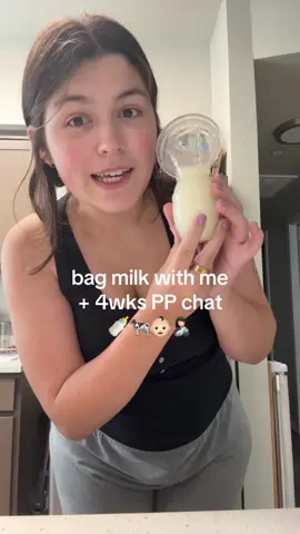 bag milk with me + 4 weeks postpartum chat! #bagmilkwithme #mom #postpartum #baby 