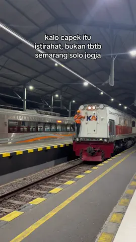 rest? nah, let’s just teleport cities 🚃💨 #solotrip #semarang #solo #jogja 