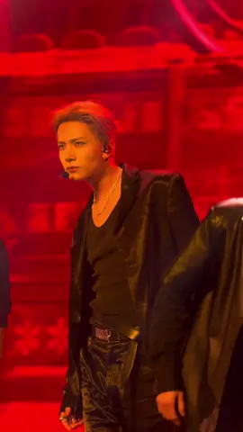 the way you make us tremble #heeseung #enhypen #enhypenconcert #enha #엔하이픈 #walktheline_in_europe #engene #walktheline #희승 