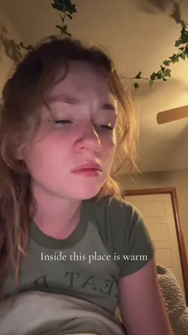 I can’t find the comment that requested this song but I think someone did #sweaterweather #theneighbourhood #cover #covers 