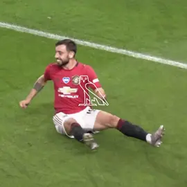 |-🇵🇹My Captain Magnifico🇵🇹-| Look I get he’s had a bad start to the season, but remember how we relied on him season after season, tbh it’s the system he’s playing in, if anyone hates Bruno Fernandes is just wrong. #fyp #brunofernandes #magnifico #manchesterunited #captain 