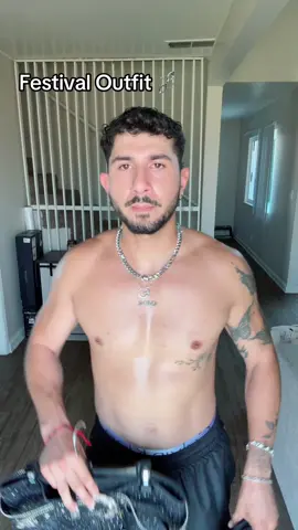 Wastelands Day 1 Outfit ☣️☢️ #festival #rave #outfit #wastelands #hardstyle 