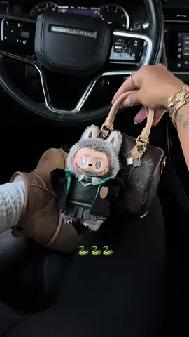 #spookyszn #labubu #bigintoenergy 