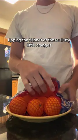 petite little oranges #stayfreaky #fyp #funny #relatable 