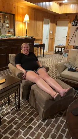 When that third trimester hits 😂 #funny #pregnantlife #trending #motomotolikesyou 