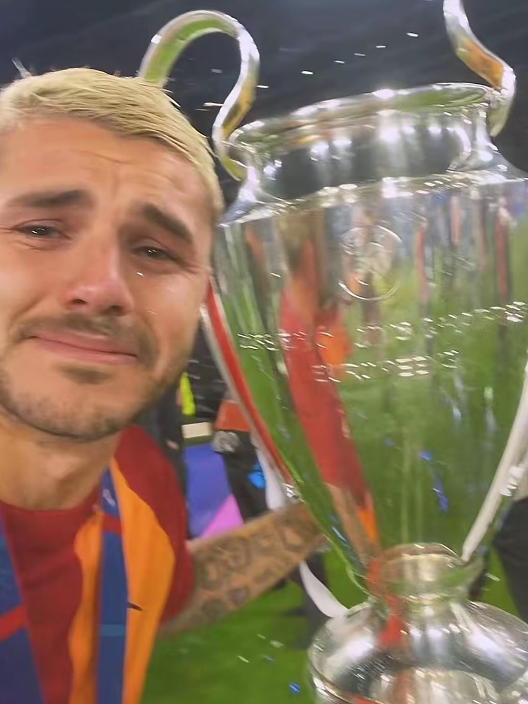 HAVUZDA BOĞULMAKTANSA OKYANUSTA BOĞULMAYI TERCİH EDERİM.🔥🔥🔥 #keşfet #keşfetbeniöneçıkart #futboledit #futboleditleri #galatasaray #fyp #lats #fypシ #cimbom #mauroicardi #leroysane #victorosimhen #UCL #championsleague