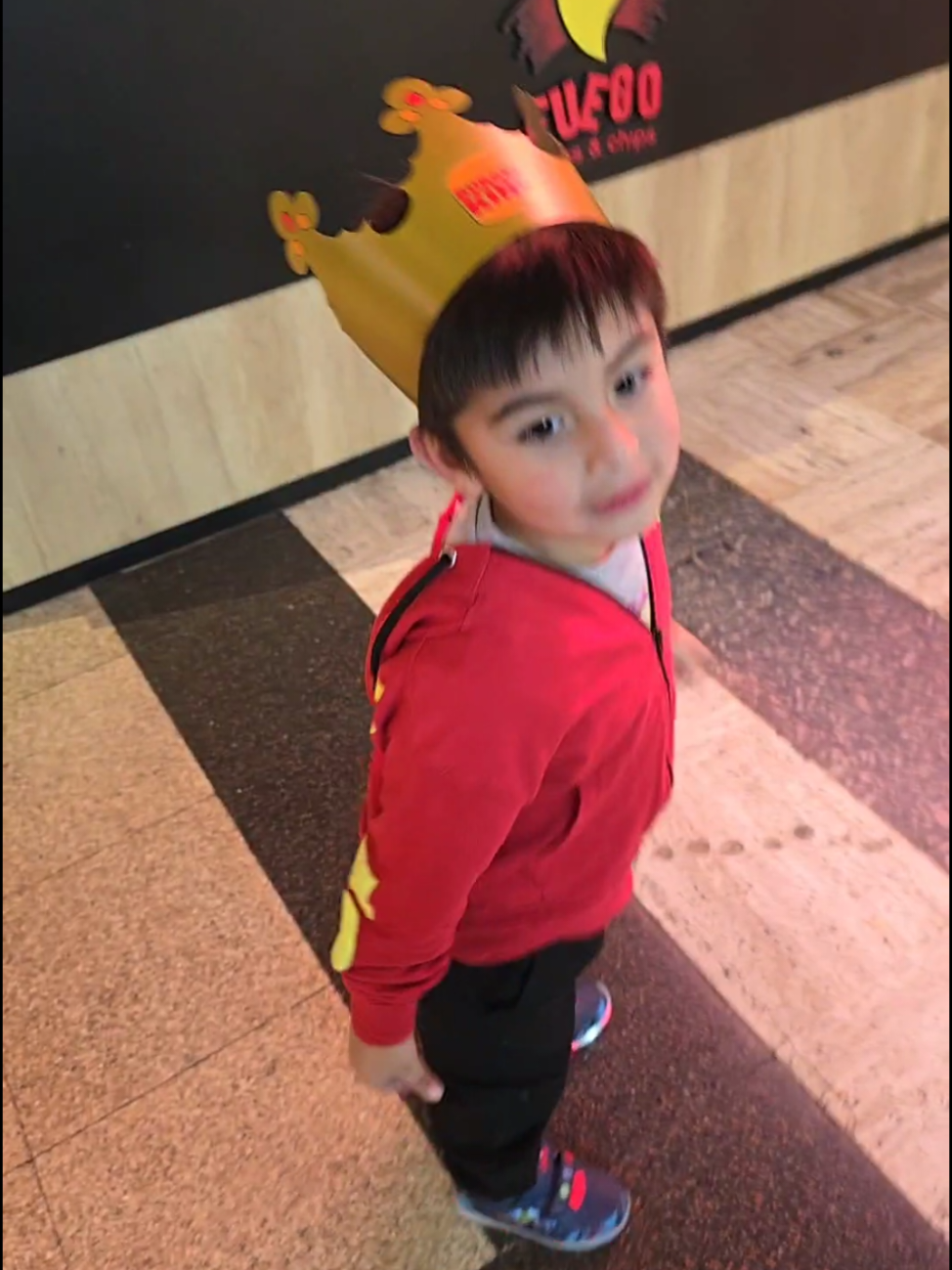 vamo a portarnos mal 🤪 #autismoinfantil #vamoaportarnosmal #autismosinlimites 