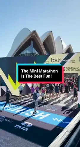 That sprint finish at the end though 😮‍💨  10,000 future marathon stars took on the TCS Sydney Mini Marathon this morning, finishing at the Opera House — the very spot where Eliud Kipchoge and Sifan Hassan will make history tomorrow. #AbbottWMM #yourworldrunit #marathon #Running #run  