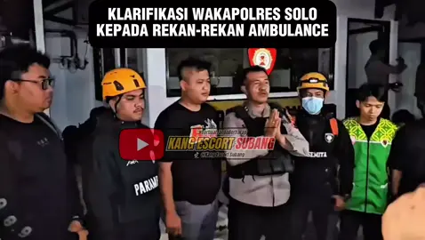 KLARIFIKASI WAKAPOLRES SOLO ‼️ Klarifikasi wakapolres solo terkait crew ambulance dan relawan ambulance yang menjadi korban k3kerasan salah satu anggota brimob ketika ingin melakukan evakuasi korban demo. Yang menyebabkan korban mengalami luka dibagian kepala (bocor) untuk driver dan relawan bagian bahu mendapatkan pukulan juga. wakapolres solo berjanji akan bertanggung jawab penuh terhadap para korban dari crew ambulance solo dan akan menindak tegas anggota brimob yang sebagian sudah teridentifikasi berdasarkan bukti video. #relawan #ambulancedriver #ambulance #demo #solo 