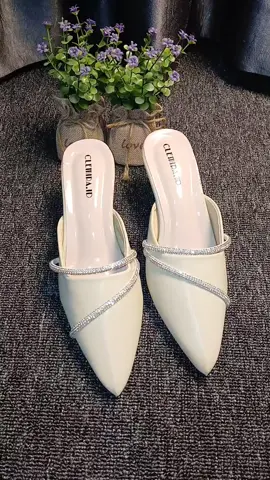 sandal heels simpel dan elegan 5cm buruan di cek keranjang dulu #fyp #sandalwanita #sandalkekinian #sandalsimpelelegan #sandalclemira 
