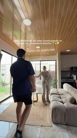 Ese sentimiento de estar construyendo un hogar con tu persona favorita… no tiene comparación. 🏡✨ Cada tornillo, cada brocha y cada detalle cuenta cuando se hace con amor. Gracias Novex por ser parte de esta etapa tan importante para los dos y siempre tener todo lo que necesitamos para nuestro hogar 🏠💛 @Ferretería Novex Costa Rica 
