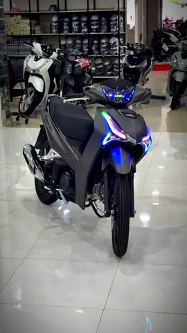 Future phiên bản Đặc Biệt nâng cấp màu sơn 2025 ✨ 👉 Lên đèn led ZhiPat 👉 Độ nhan led Audi  Chỉ với 5🍠đem xe về 🥰🥰🥰 #tuanvinhhoa #xemaysoctrang #future2025 #xedovietnam #trendxuhuong 