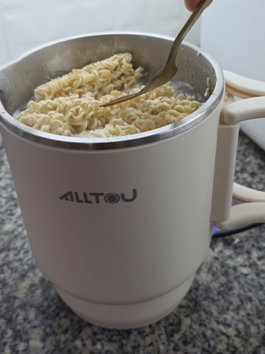 pang mabilisan.. #ALLTOU #electrickettle #electriccooker 
