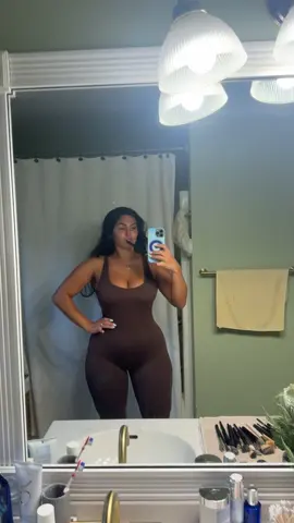 Lmfao why this go so well together too 😂 