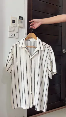 เสื้อเชิ้ตลายทาง เสื้อสำหรับใส่เที่ยว🌊🏝️ ระบายอากาศได้ดี #เสื้อเชิ้ตผู้ชาย #เสื้อเชิ้ตลายทาง #เสื้อใส่เที่ยว #เสื้อใส่เที่ยวทะเล #เที่ยวทะเล  @T.aki  @T.aki  @T.aki 