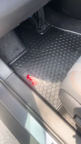 Thảm lót sàn cao su xe Vinfast VF6 - Hàng đẹp, không mùi, không thấm nước, dễ vệ sinh ##vf6##thamsanoto##vinfast##xeoto 