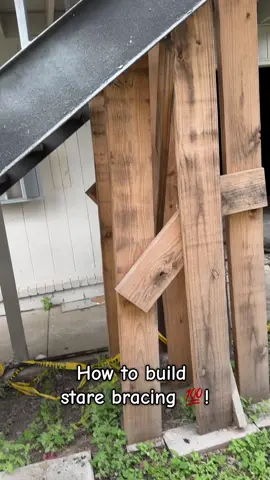 Construction Tip 69 - but just the tip. Here’s a construction tip on stair bracing. Everything you need to know! 