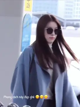 Người ta bảo nhất dáng, nhì da, thứ ba là thần thái 🫰🏻 Bả có đủ lại còn kèm cả mặt xinh. Thật ác độc 😂😂😂 #hanhyojoo #한효주 