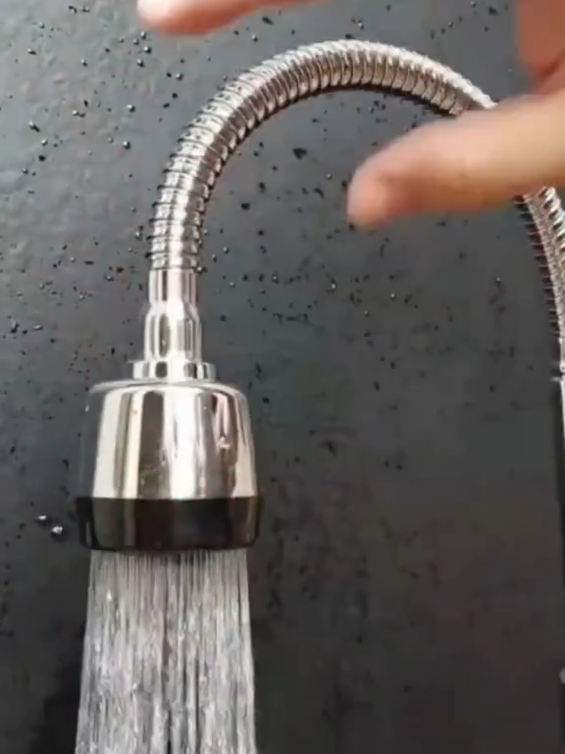 🔥 Inox Prata Torneira Com Chuveiro Com Rotação De 360° Cozinha Luxo Parede Promoção De R$ 118,00 💰 *Por R$ 25,99* 😱 🛒 Compre agora 👉  #viral #fyppppppppppppppppppppppp #tiktokshop #fyp #tiktok 