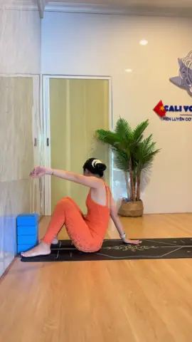 Cứ tập upper back là thích à 🧘🏻‍♀️💕#thuyaiwithyoga #xuhuong #viral #yoga 