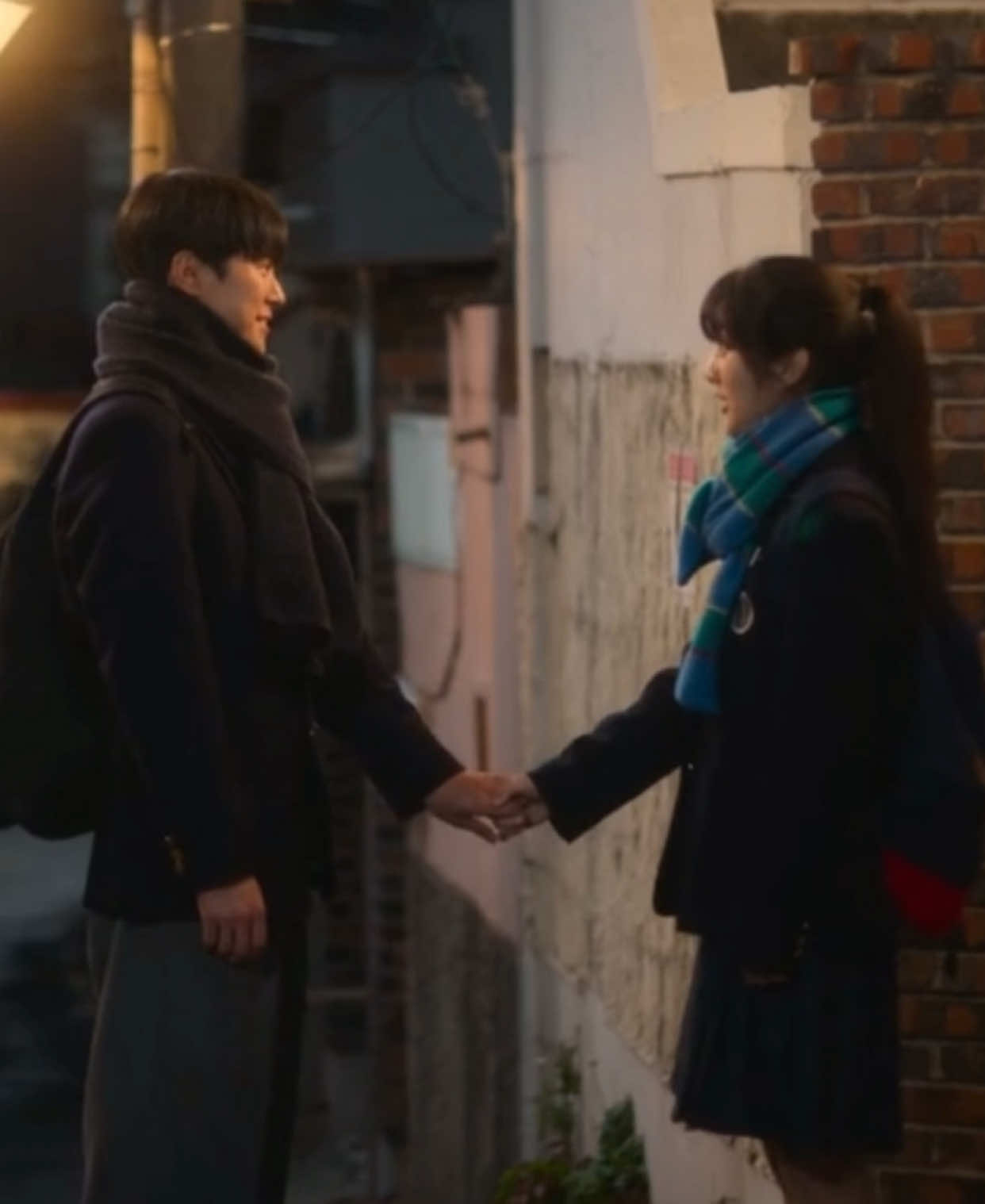 chùi ui, nam chính dễ thương quạaaaaa à huhu #loveuntangled #chuyentinhtocroi #kdrama #gongmyung #shineunsoo 