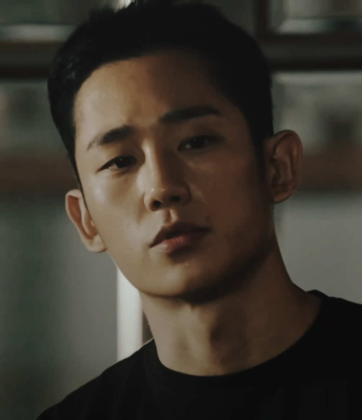 he looks so fine in black but looks better without it 🙈 || anyways its lookin like i cant comment pics anymore bruu . . sc: luverpacks #snowdrop #soohoedit #junghaein #junghaeinedit #fyp 