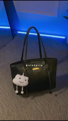 kenapa bisa se lucuu ini yaa🥲#totebag #racuntiktok #viral #taswanita #recommendations 