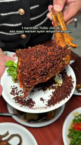 ternyata makannya harus diublek-ublek dicampur sama nasi ,ayam & sambel bawang 👅8/10 AYAM REMPAH KRANGGAN Buka : 10.00-22.00 Alamat : cokrodiningratan,kec ketis kota yogyakarta