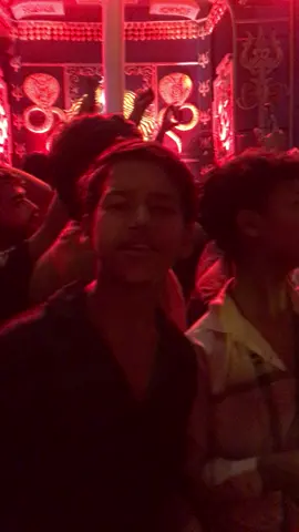 আমাদের কবিলা দামে বৃষ্টি দিদির সাথে দেখা হয়ে গেল