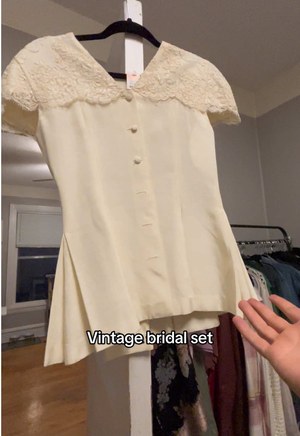 Finding the perfect bridal set while single is psychological warfare 😅 #bridalset #vintagestyle #thriftstore #goodwillfind #bridaloutfit @GoodwillMN @Goodwill Industries Intl. @Watters Designs 