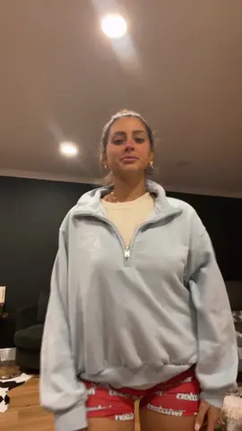 luna wanted to be in it 🤣🤣