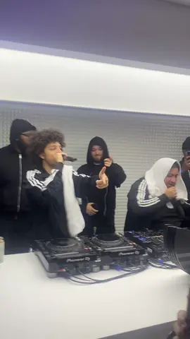 #xaviersobased 