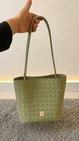 Tas Bahu Les Catino Shelby Braided Shoulder#taswanita #tasbahuwanita #tasselempangwanita 