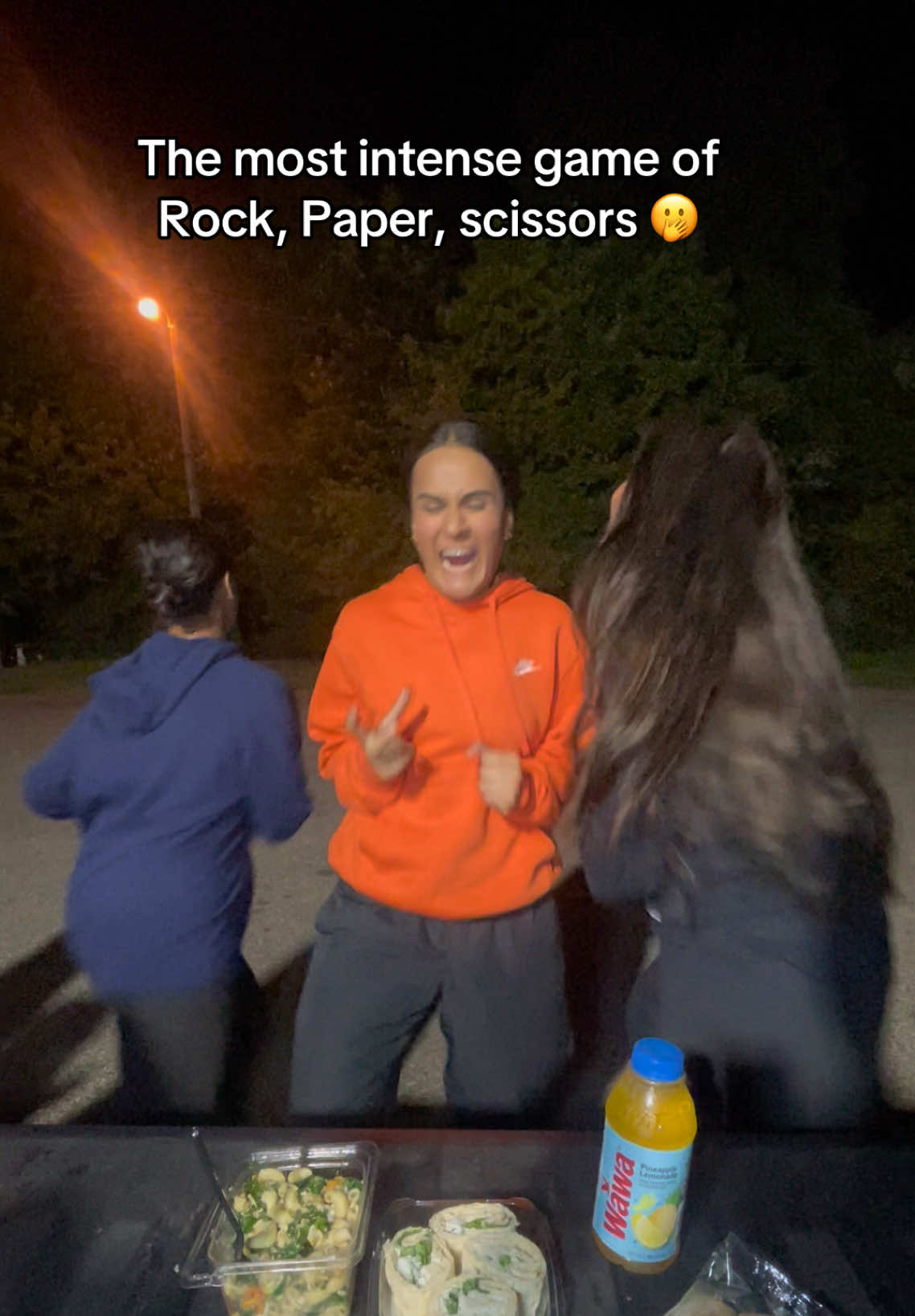 Not two pin wheels being eaten at the same time 😭😭 @Taaabbbyy @needalivelife @MOONA  #rockpaperscissors #foodchallenge #foodtiktok #foodreview #sistersisters  