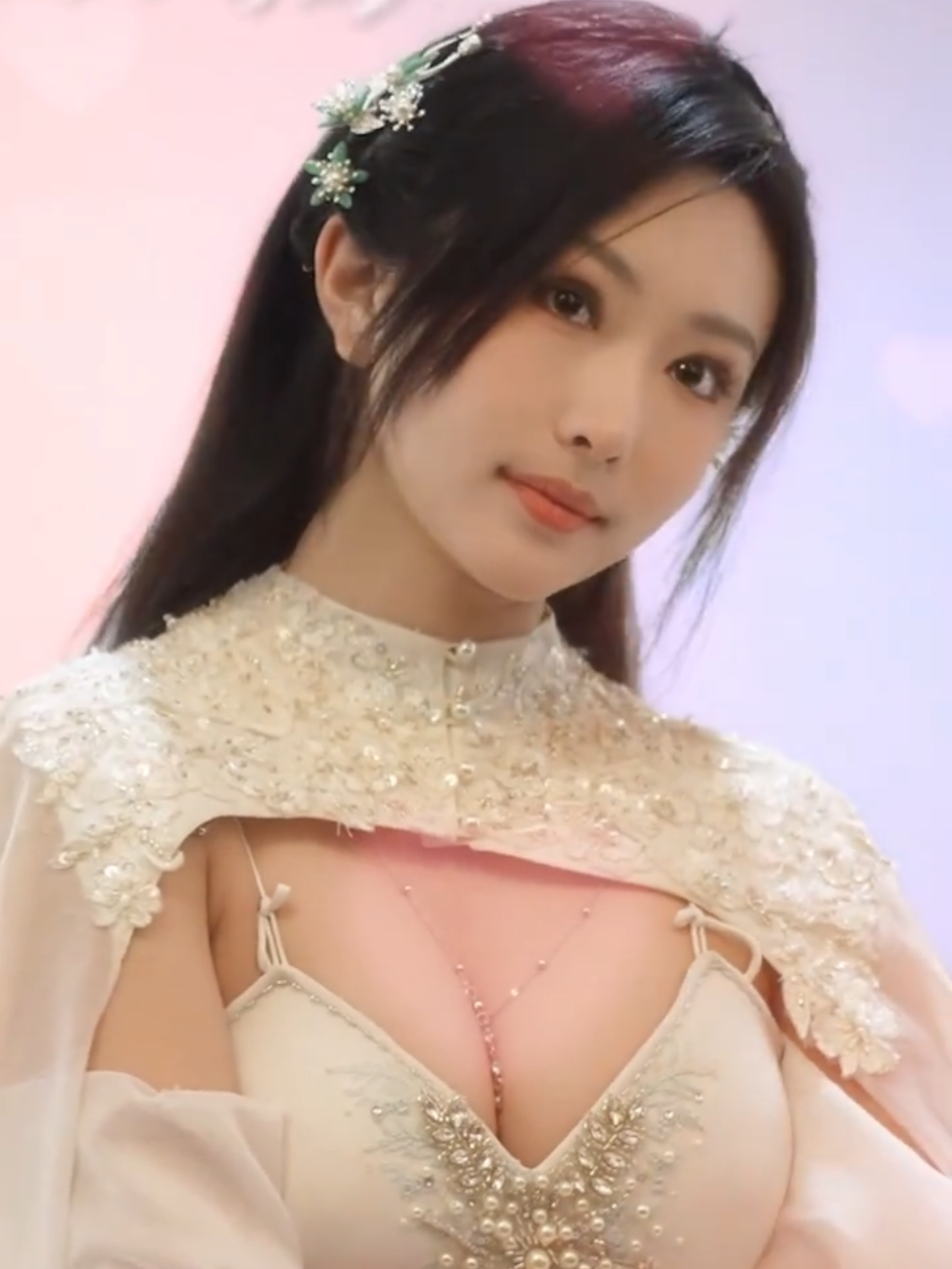 Third Senior Sister looks really different in the game 🎮👀 #game #viral #fmv #knowledgeorknowlady #godblessorgoddess 