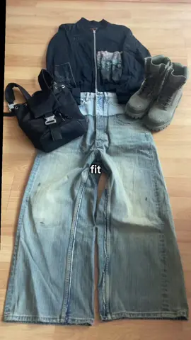 @bstsneaker.com0, code gle. #strikeboots #fashiontiktok #fyp #balenciaga 