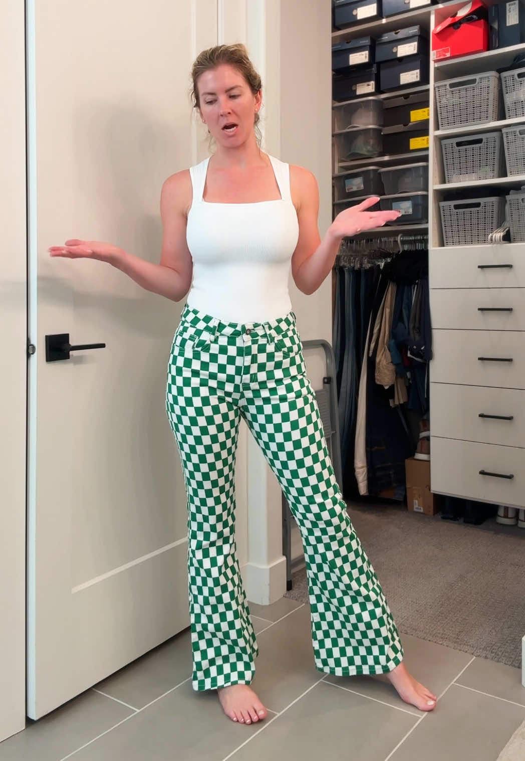 #checkered #flarejeans 