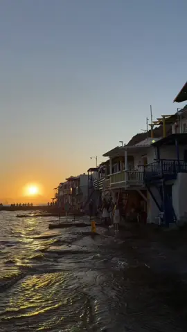 Took Angelo on my magic carpet @Juhlo #fyp #travel #travelcouple #greece #aladdin 