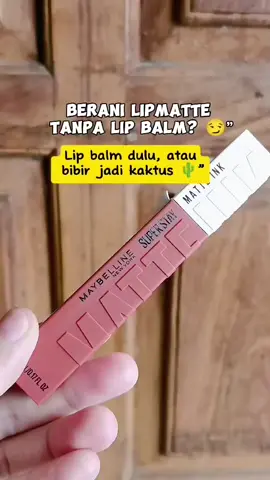 Rahasia biar bibir nggak pecah kayak jalan rusak 🤡” dan ini ,Trik biar bibir nggak cracky macam tanah retakan pas kemarau 🫠
