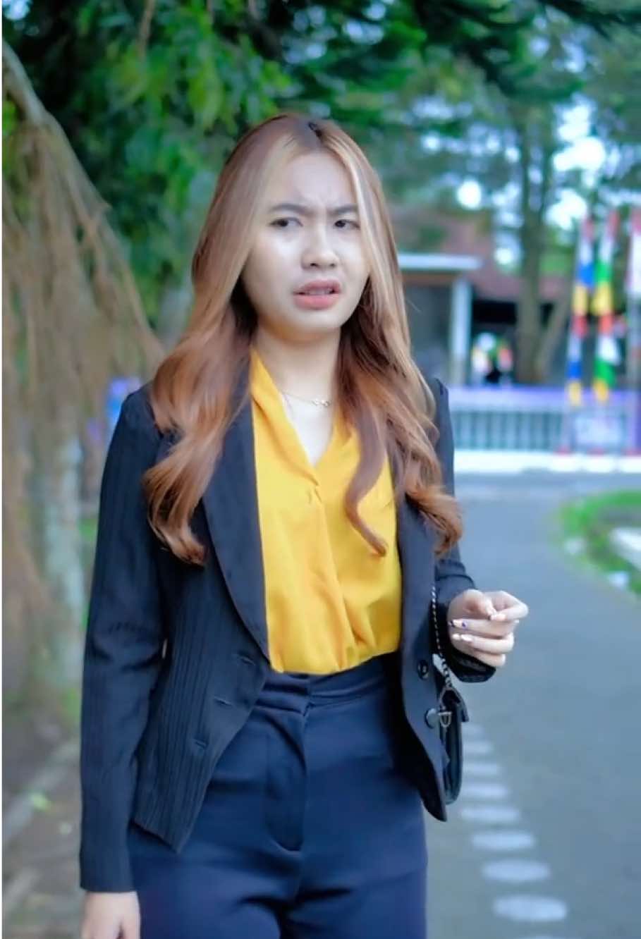 Malunya aku karena gengsi #dramatiktok #tiktoktainment #fypシ #drama #ftv @rania.mahalia @Delin Au @Radit 