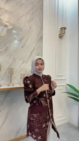 Yukk buruan join LIVE sekarang aja biar dapet banyak promo😍#promomakangajian #melokaldenganbatik #batikkondangan #fypシ゚viral🖤tiktok 