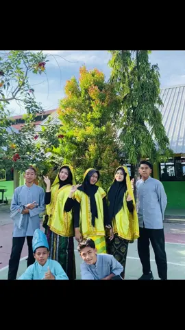 @grok gamut @naya @g @imamggh12☠ @M Fasha ril Akbar⚡ @diki 12💫 